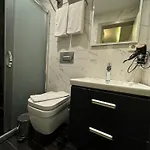 Aram Edessa Отель