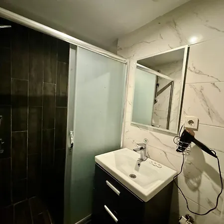 Hotel Aram Edessa Istanboel