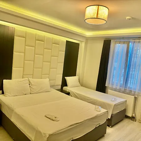 Aram Edessa Szálloda 3*