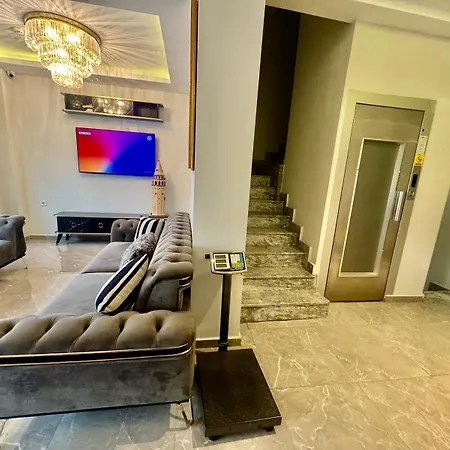 Hotel Aram Edessa 3*