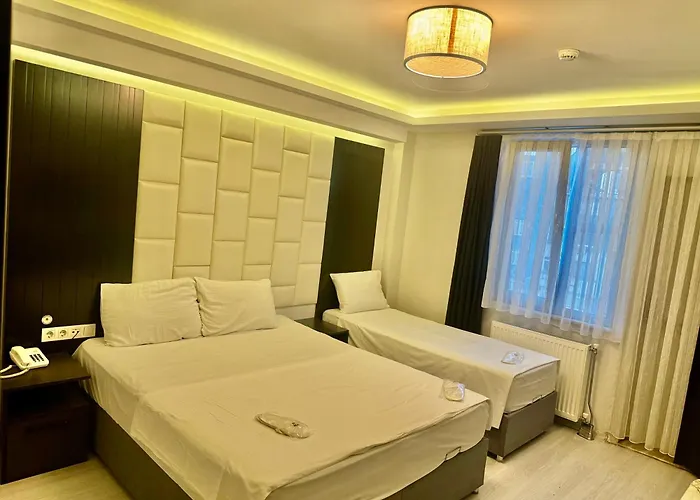 Aram Edessa Hotel 3*