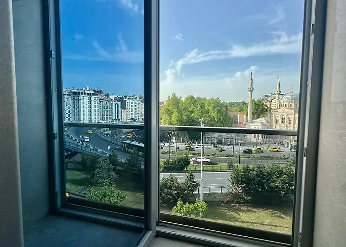 Отель Aram Edessa