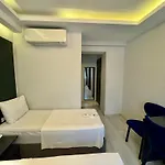 Aram Edessa 3*